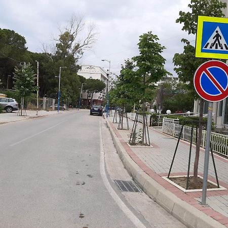 Milka Apartment Golem (Tirana) Exterior foto