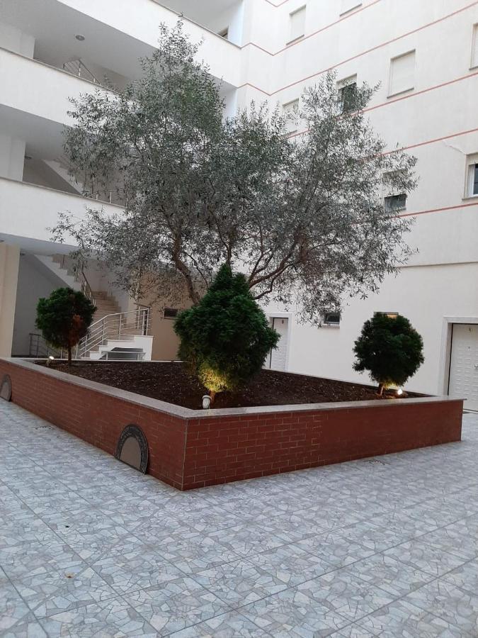 Milka Apartment Golem (Tirana) Exterior foto