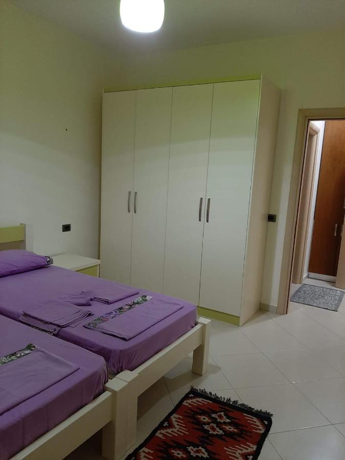 Milka Apartment Golem (Tirana) Exterior foto