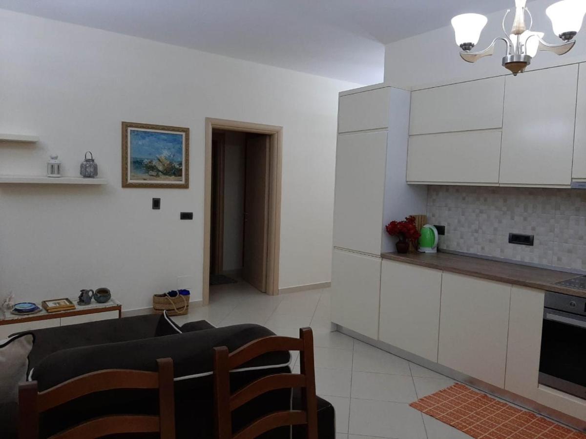 Milka Apartment Golem (Tirana) Exterior foto